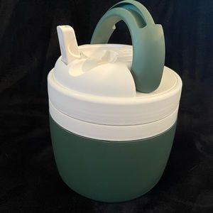Vintage 1999 half gallon igloo water jug